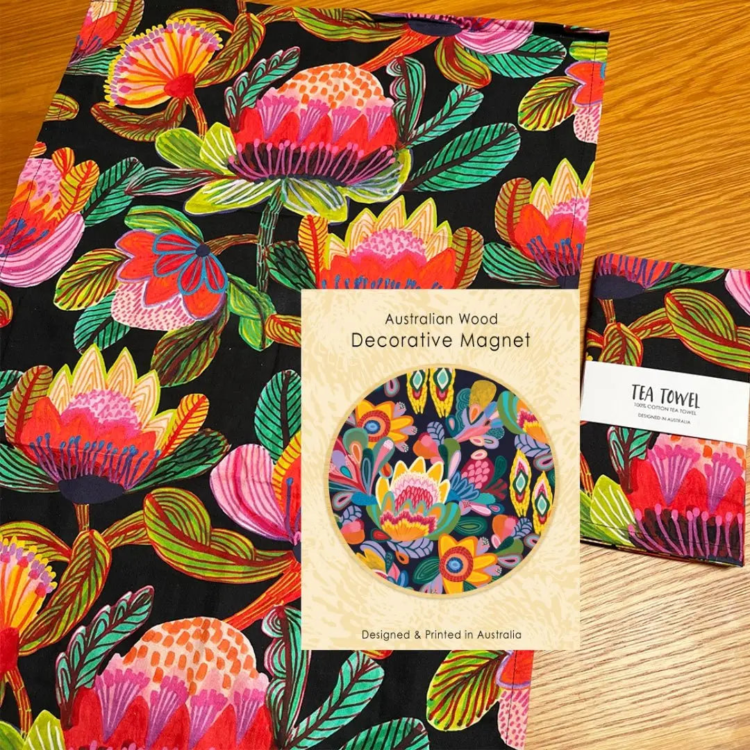 Protea Fantasy Tea Towel & Wooden Fridge Magnet Gift Set - Kirsten Katz