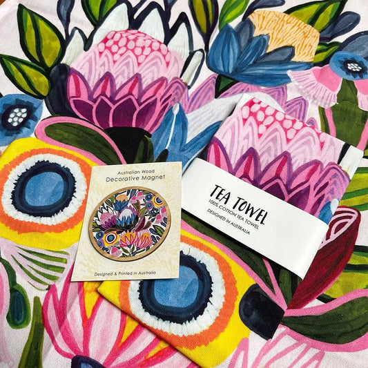 Home Decor Gift Set: Protea Magnifica Tea Towel & Fridge Magnet Kirsten Katz