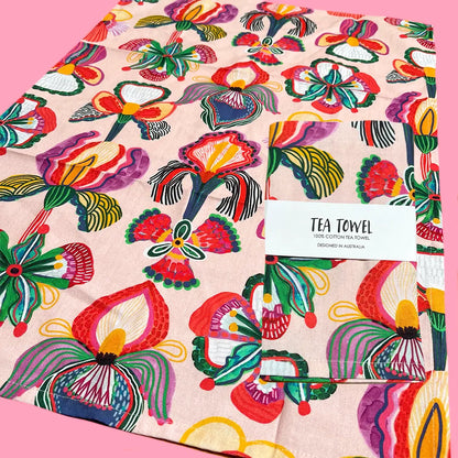 7-Day Tea Towel Set – Magnifica Edition Kirsten Katz