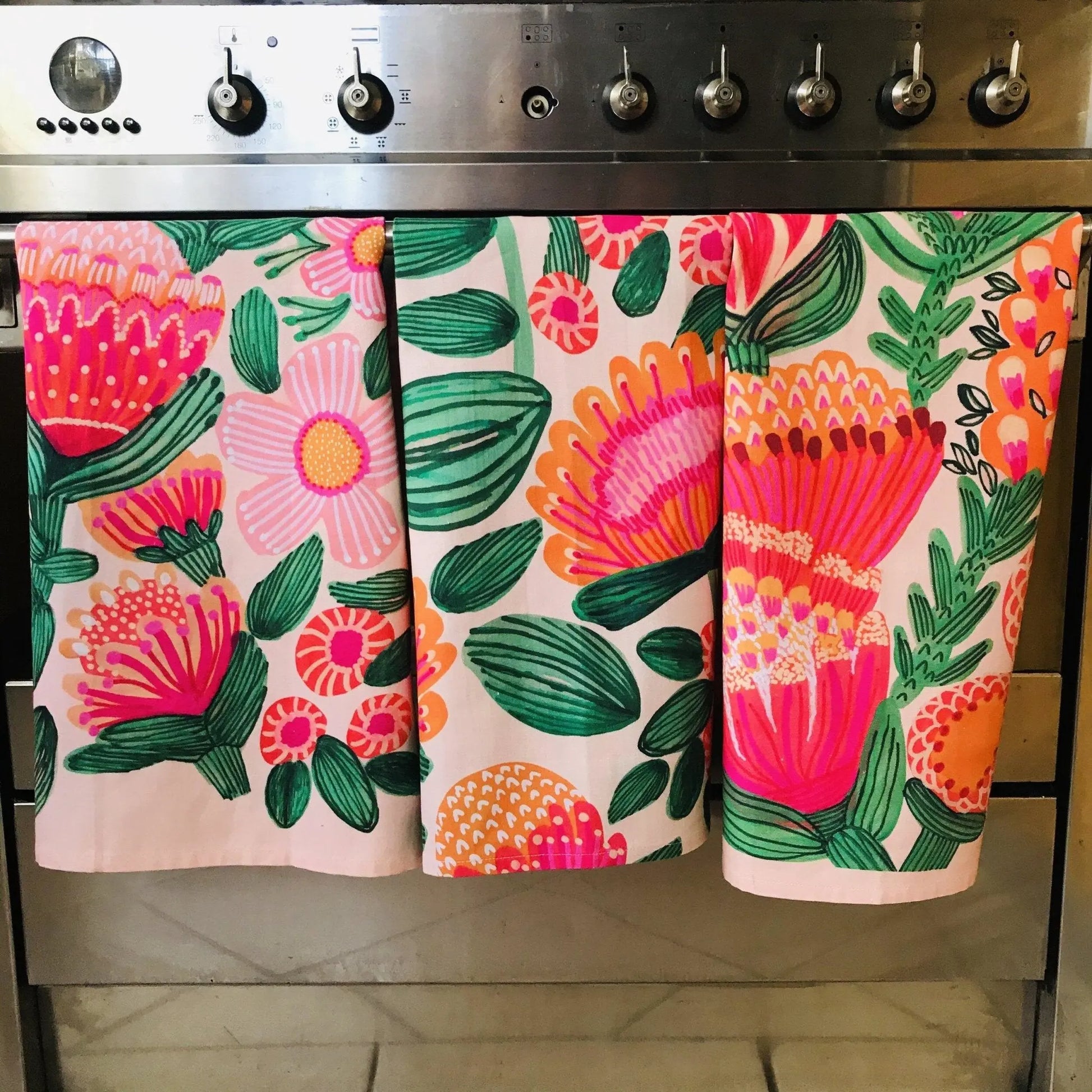 Desert Flowers Tea Towel Set. Kirsten Katz