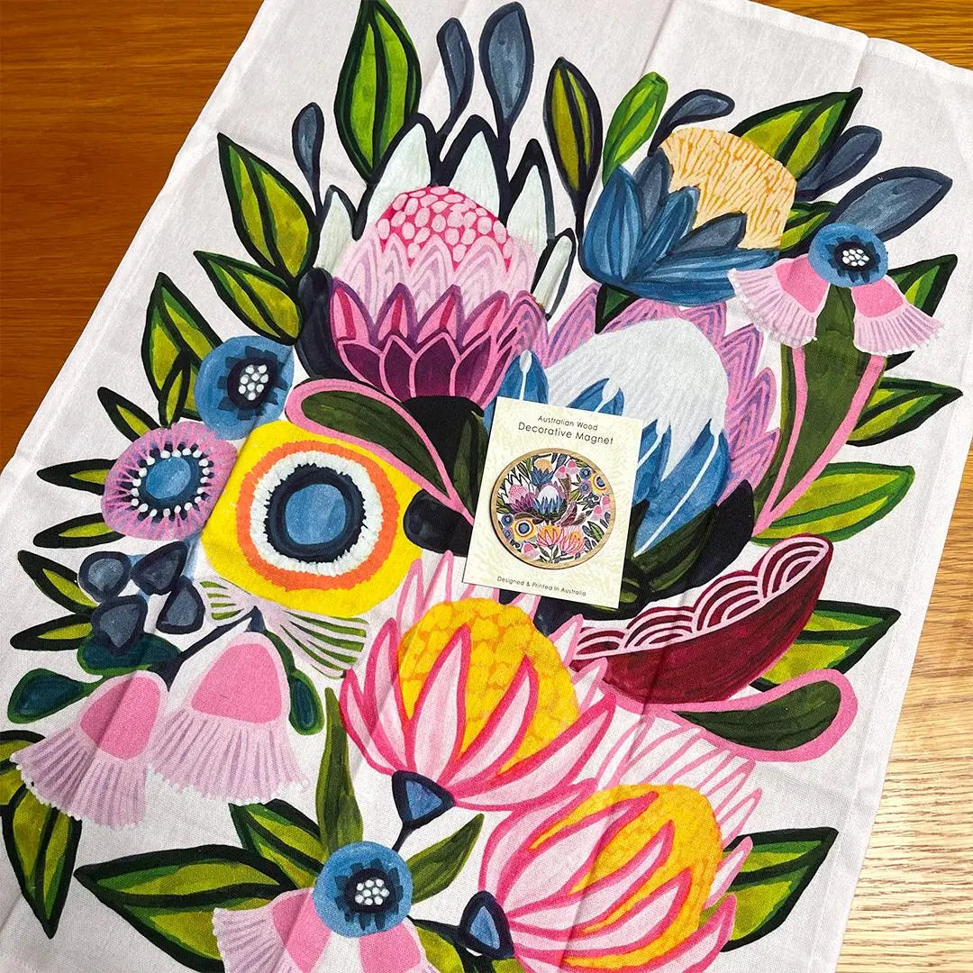Home Decor Gift Set: Protea Magnifica Tea Towel & Fridge Magnet Kirsten Katz